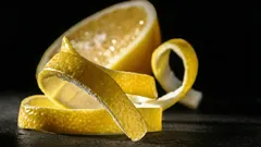 レモンの皮を捨てないで:家でできる5つの意外な活用法